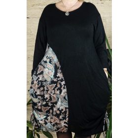 Női hosszú ruha oldalán mintás, fekete