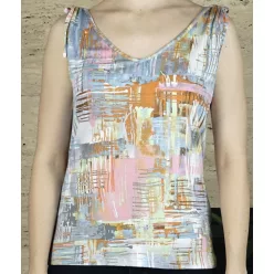 Női trikó színes mintás szürkés alapon